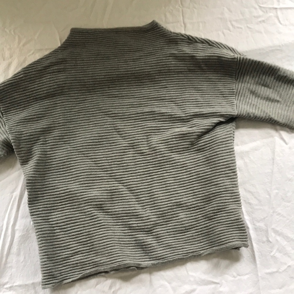 Grey sweater